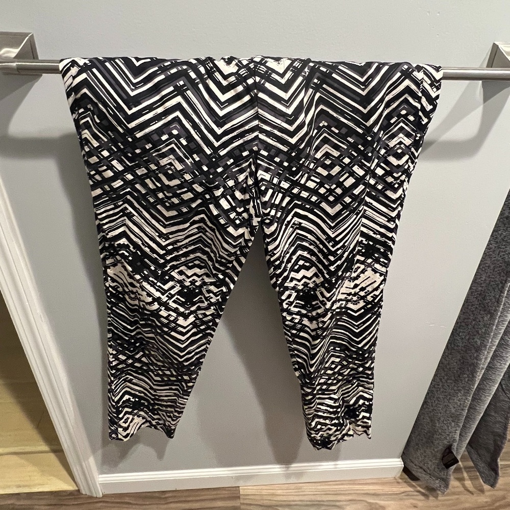 INC - Black and White Slim Fit Pants - 30 x 30